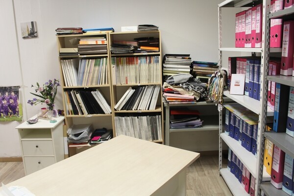 10#7104 Arredamento e attrezzatura  da ufficio in vendita - foto 5