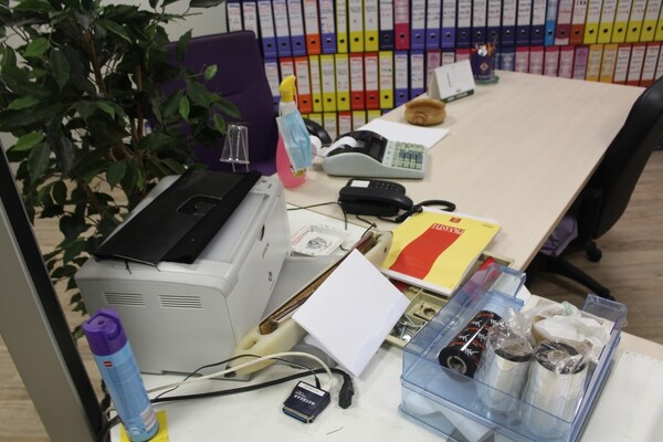 10#7104 Arredamento e attrezzatura  da ufficio in vendita - foto 6