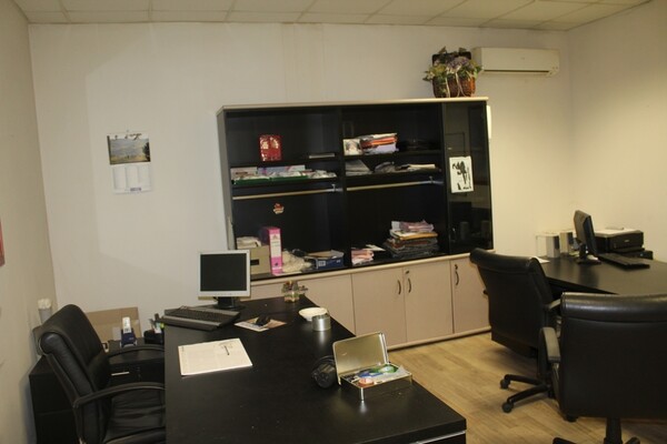 10#7104 Arredamento e attrezzatura  da ufficio in vendita - foto 10