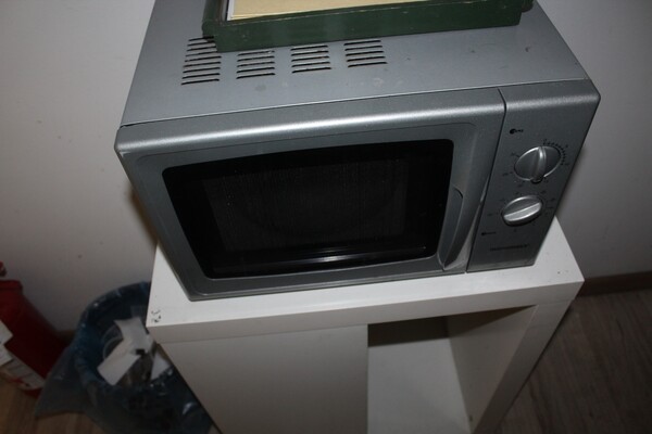 10#7104 Arredamento e attrezzatura  da ufficio in vendita - foto 24