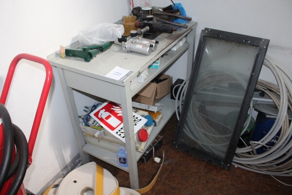 11#7104 Arredamento e attrezzatura  da ufficio in vendita - foto 5