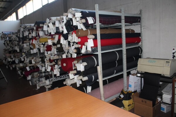 11#7104 Arredamento e attrezzatura  da ufficio in vendita - foto 16