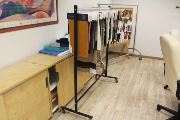 9#7104 Arredamento e attrezzatura da ufficio in vendita - foto 3