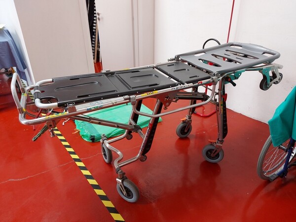 1#7110 Attrezzature mediche in vendita - foto 12