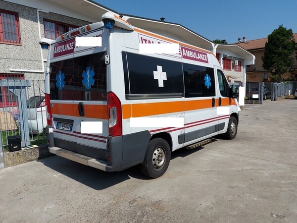 2#7110 Ambulanza Fiat Ducato in vendita - foto 12