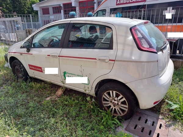 3#7110 Autoveicolo per uso speciale Fiat Punto in vendita - foto 10