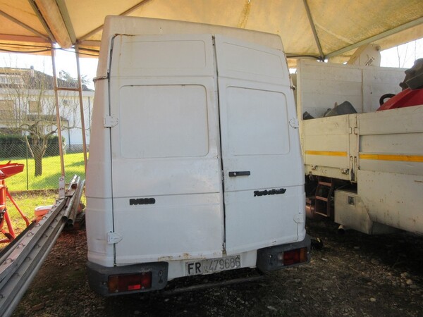 115#7112 Furgone Iveco 35-10 Turbo Daily in vendita - foto 9