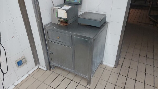4#7116 Attrezzature per il confezionamento di formaggi in vendita - foto 1