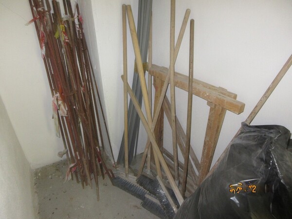 2#7124 Attrezzature edili e componenti arredo ufficio in vendita - foto 6