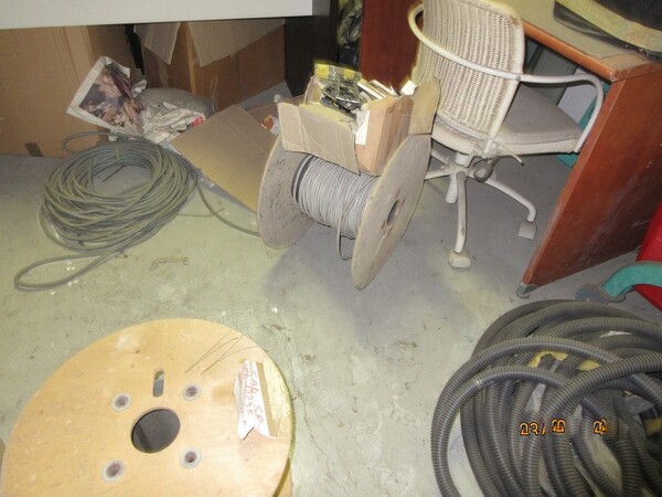 2#7124 Attrezzature edili e componenti arredo ufficio in vendita - foto 10