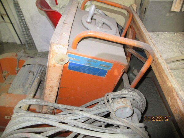 2#7124 Attrezzature edili e componenti arredo ufficio in vendita - foto 25