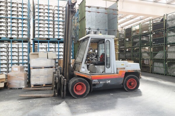 Carrelli elevatori in vendita
