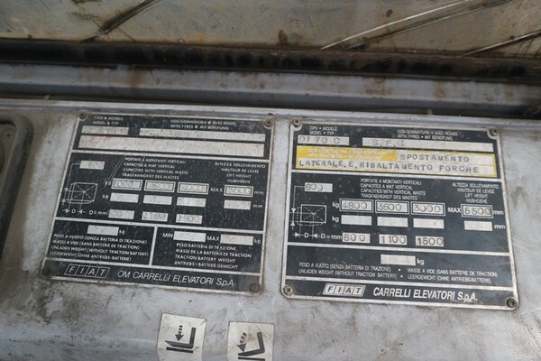 50#7125 Carrello elevatore diesel Fiat Om in vendita - foto 4