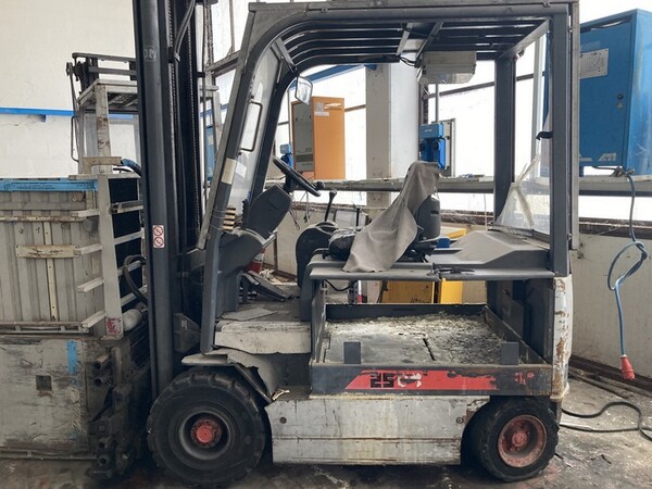 59#7125 Carrelli elevatori e piattaforma in vendita - foto 2
