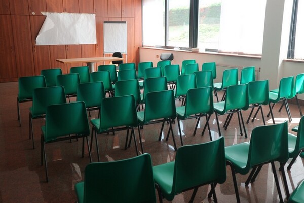 71#7125 Arredamento da ufficio in vendita - foto 1