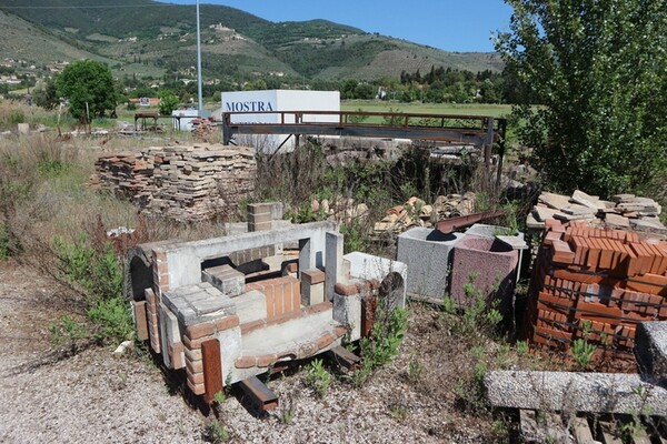 1#7130 Magazzino materie prime e prodotti finiti per camini in vendita - foto 44