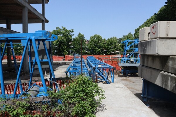 1#7135 Gru a torre Benazzato in vendita - foto 1