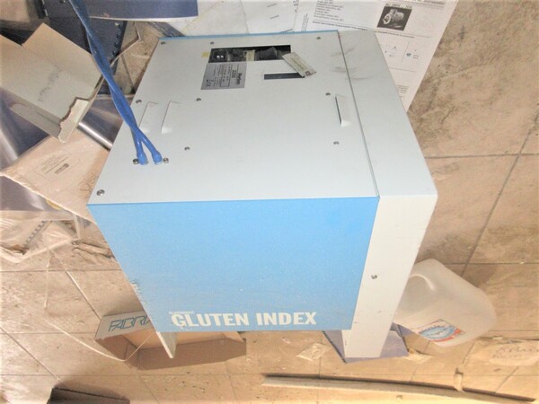1#7136 Strumenti da laboratorio per industria molitoria e arredi ufficio in vendita - foto 42