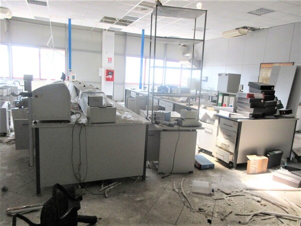 1#7136 Strumenti da laboratorio per industria molitoria e arredi ufficio in vendita - foto 57