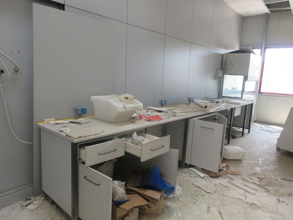 1#7136 Strumenti da laboratorio per industria molitoria e arredi ufficio in vendita - foto 59