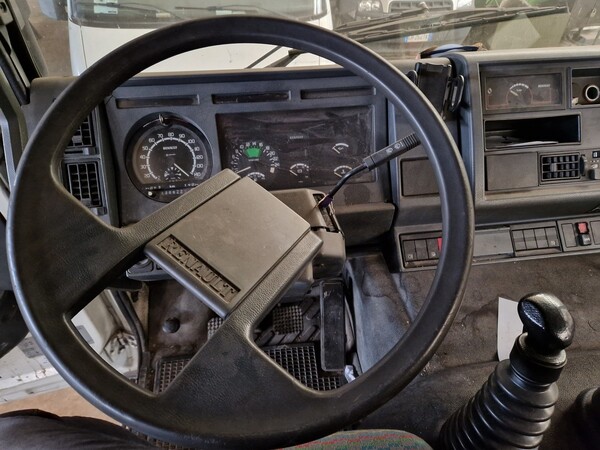 1#7142 Autocarro Renault in vendita - foto 12