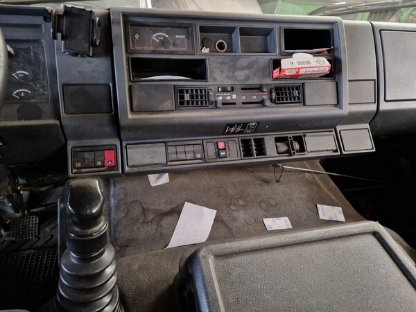 1#7142 Autocarro Renault in vendita - foto 14
