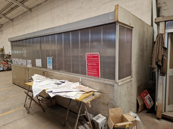 11#7142 Attrezzature da officina e da ufficio in vendita - foto 41