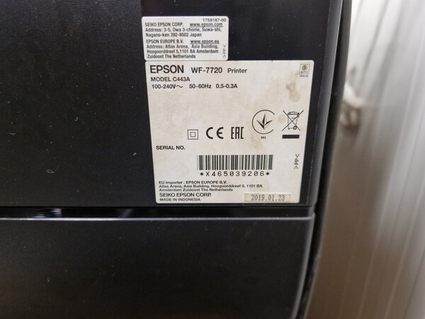 7#7142 Attrezzature e  arredamento da uffcio in vendita - foto 4