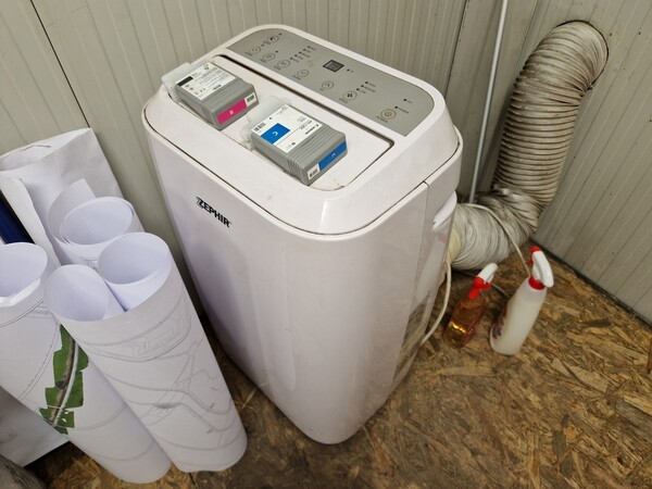 7#7142 Attrezzature e  arredamento da uffcio in vendita - foto 8