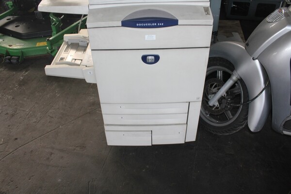 6#7149 Sistemi di stampa Ocè VP2110 e Xerox DC 242 in vendita - foto 4