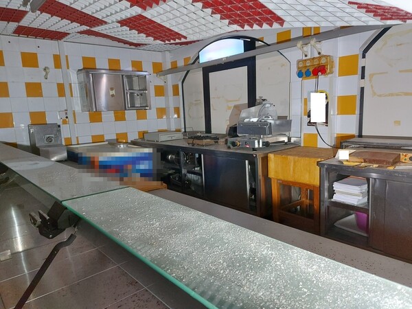 1#7152 Attrezzatura e arredi market in vendita - foto 3