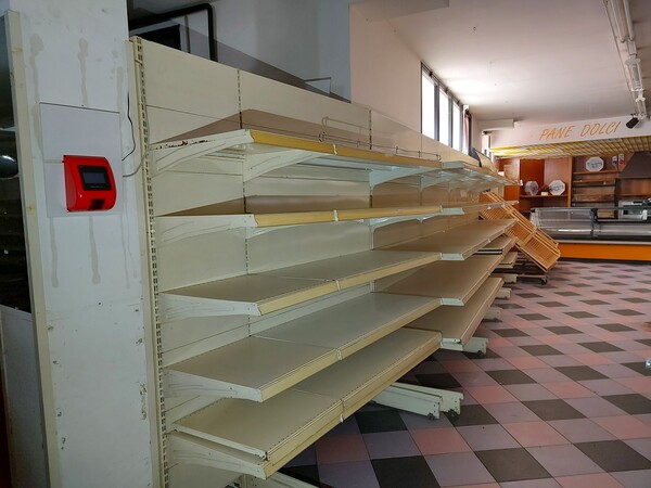 1#7152 Attrezzatura e arredi market in vendita - foto 77