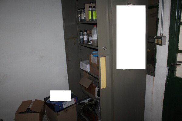 7#7154 Attrezzatura e arredamento da ufficio in vendita - foto 11