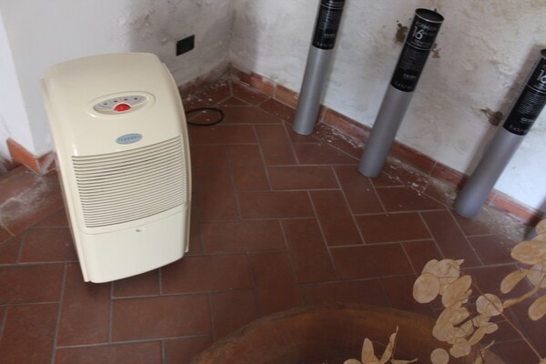 7#7154 Attrezzatura e arredamento da ufficio in vendita - foto 28