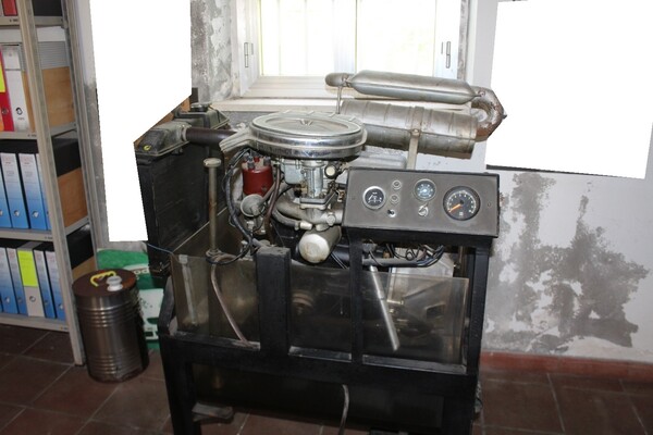 7#7154 Attrezzatura e arredamento da ufficio in vendita - foto 38