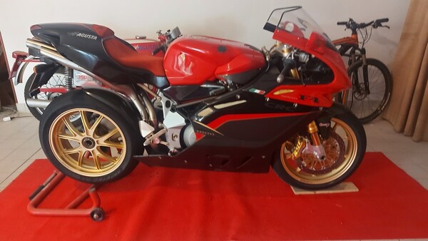 1#7158 Moto MV Agusta in vendita - foto 1