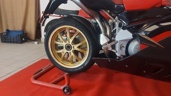 1#7158 Moto MV Agusta in vendita - foto 4