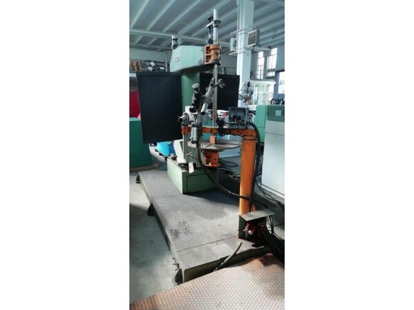 Attrezzatura meccanica in vendita
