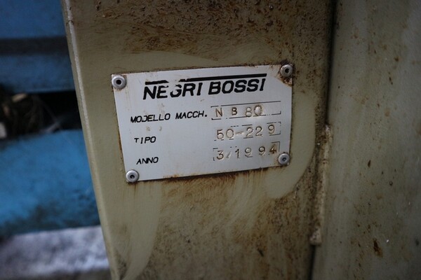 19#7165 Pressa iniezione Negri Bossi NB - 80 in vendita - foto 2