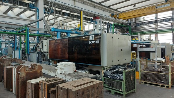4#7165 Pressa iniezione bimateria BMB KW 800 in vendita - foto 3