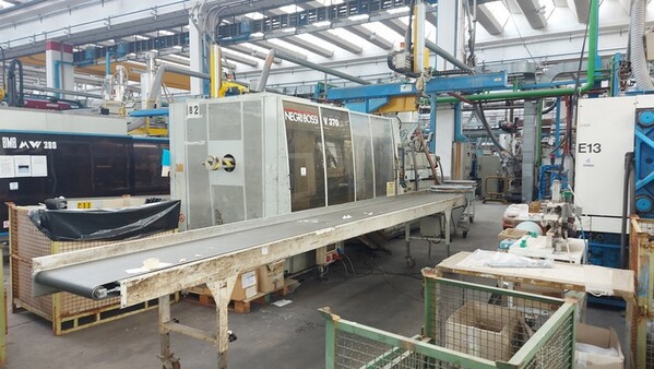6#7165 Pressa iniezione Negri Bossi V370 in vendita - foto 1