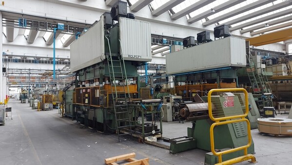37#7166 Linea stampaggio Esimec in vendita - foto 2