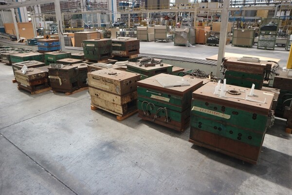 78#7171 Magazzino di stampi e scaffalature in vendita - foto 10
