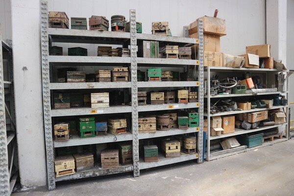 78#7171 Magazzino di stampi e scaffalature in vendita - foto 12