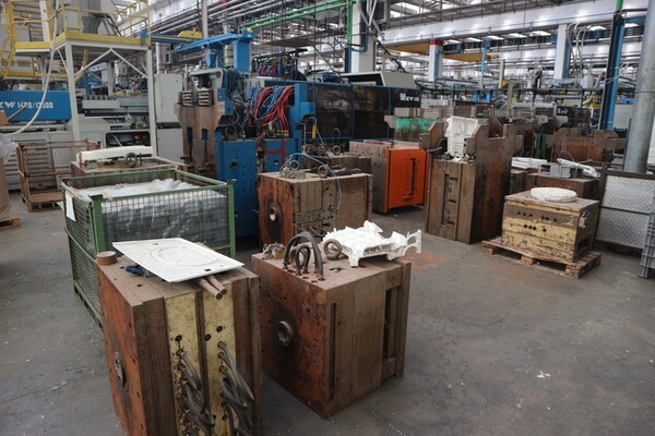 78#7171 Magazzino di stampi e scaffalature in vendita - foto 21
