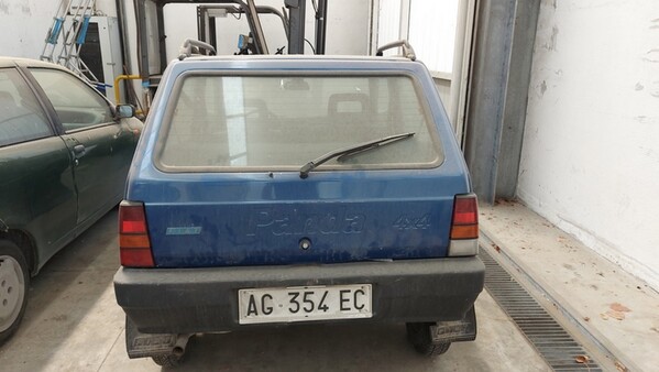 100#7172 Autovettura Fiat Panda 4X4 in vendita - foto 2