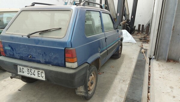 100#7172 Autovettura Fiat Panda 4X4 in vendita - foto 5