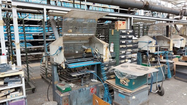 11#71740 Macchina per tampografia e attrezzature per serigrafia in vendita - foto 13