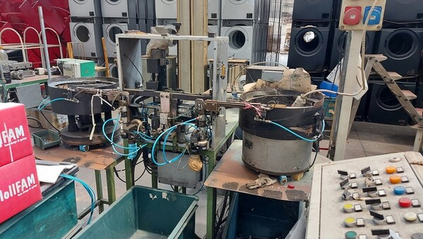 12#71740 Attrezzature per premontaggio vasca in vendita - foto 10
