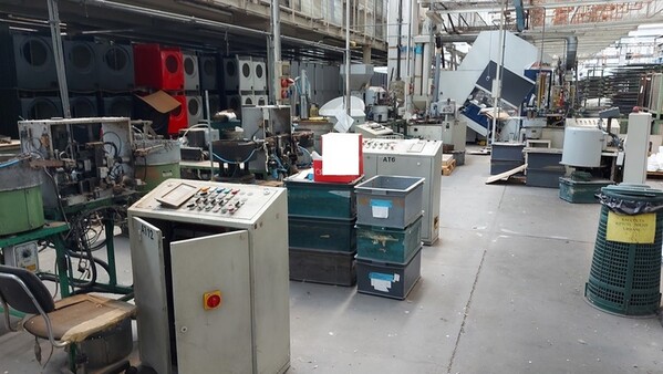 12#71740 Attrezzature per premontaggio vasca in vendita - foto 13